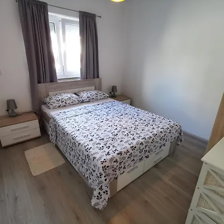 Ferienwohnung Frane Pula Exterior foto
