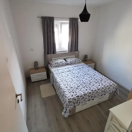 Ferienwohnung Frane Pula Exterior foto